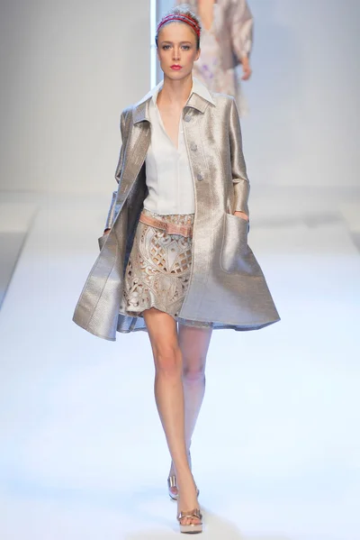 Look 33